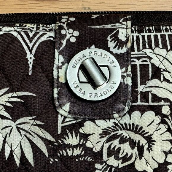 Vera Bradley Imperial Toile Floral Garden Birds Brown Quilt Turn Lock Zip Wallet - Picture 7 of 7